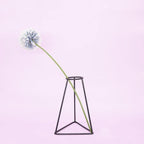 Sleek Iron Line Vase Stand – Minimalist Metal Flower Display in 5 Styles