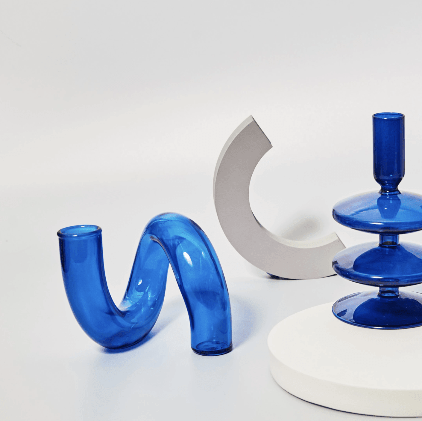 Hydroponic Loop Glass Vase – Blown Borosilicate Tabletop Display in Brown or Gray