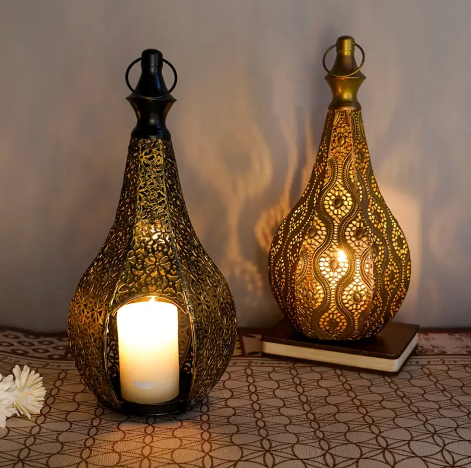 Moroccan-Inspired Vintage Metal Lantern – Ornate Cutout Candle Holder for Indoor & Outdoor