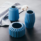 Modern Ceramic Porcelain Tabletop Vases – Available in 5 Colors