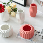 Modern Ceramic Porcelain Tabletop Vases – Available in 5 Colors
