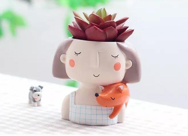Adorable Face Planter Pot with Drainage – Resin Succulent & Herb Desktop Holder