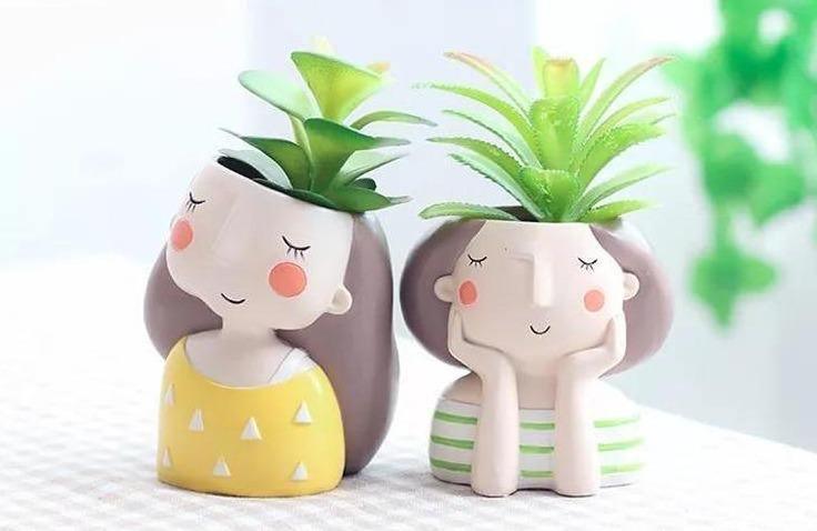 Adorable Face Planter Pot with Drainage – Resin Succulent & Herb Desktop Holder