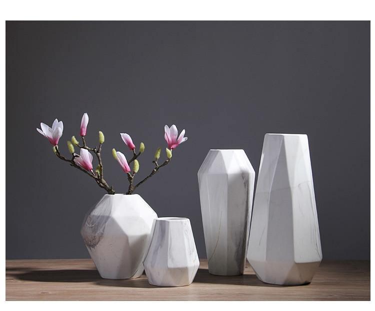 Marble-Effect Geometric Ceramic Vases – Multi-Faceted Non-Porous Decor in 5 Sizes