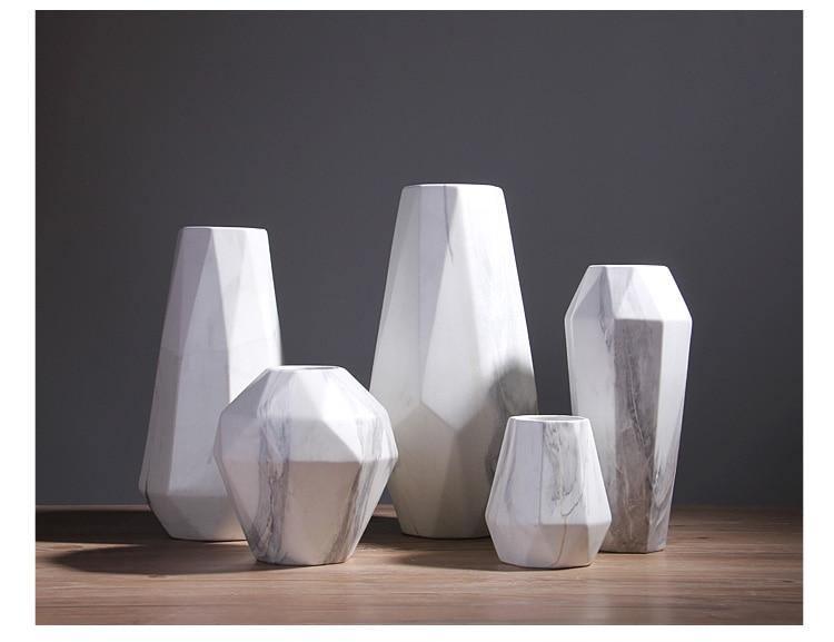 Marble-Effect Geometric Ceramic Vases – Multi-Faceted Non-Porous Decor in 5 Sizes