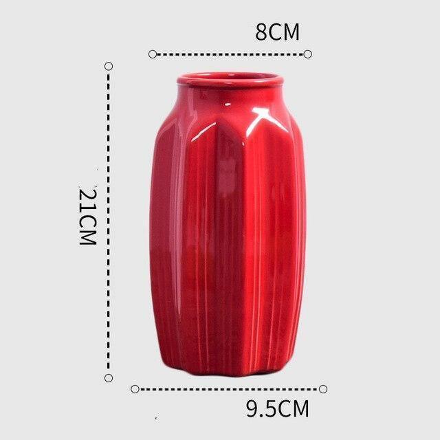 Elegant Curved Red Ceramic Vase – Modern Home Decor in 11 Shapes & Sizes