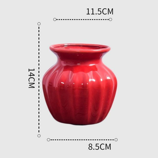 Elegant Curved Red Ceramic Vase – Modern Home Decor in 11 Shapes & Sizes