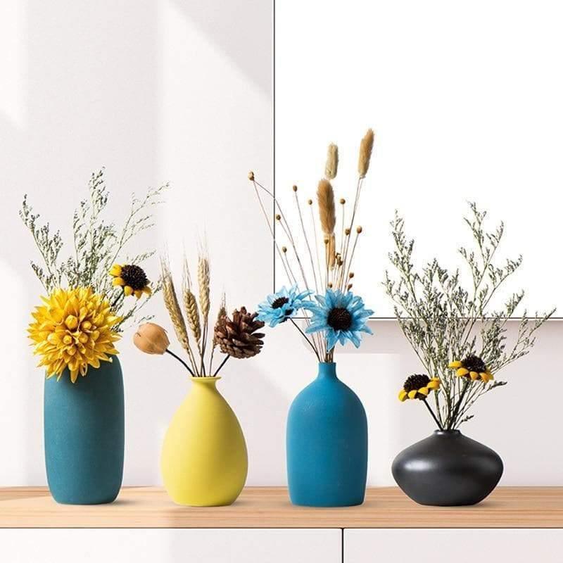 Vibrant Glossy Ceramic Vase – Premium Flower Display in 4 Colors & Styles