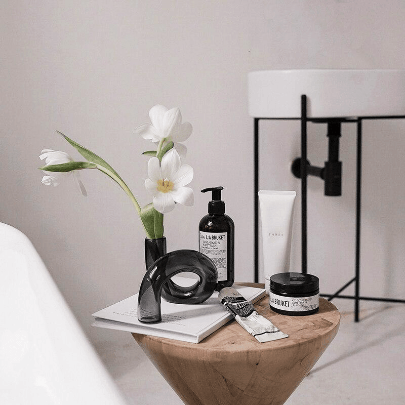 Hydroponic Loop Glass Vase – Blown Borosilicate Tabletop Display in Brown or Gray