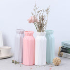 Angular Geometric Floral Vase – Modern Plastic Tabletop Display 18cm