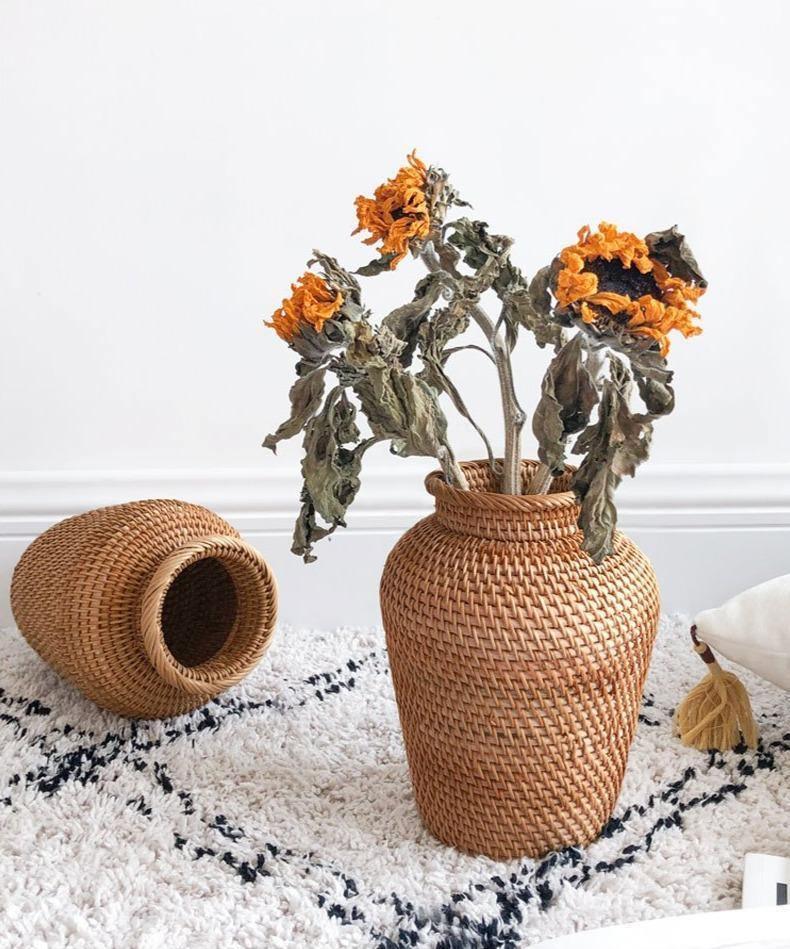 Handcrafted Natural Rattan Vase – Non-Coated Woven Display for Dried Flowers