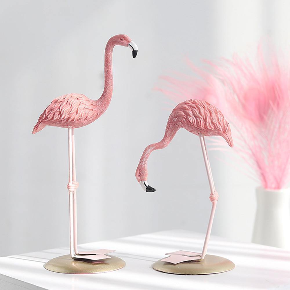 Exotic Flamingo Resin Statuette – Modern Red Bird Home Decor Accent