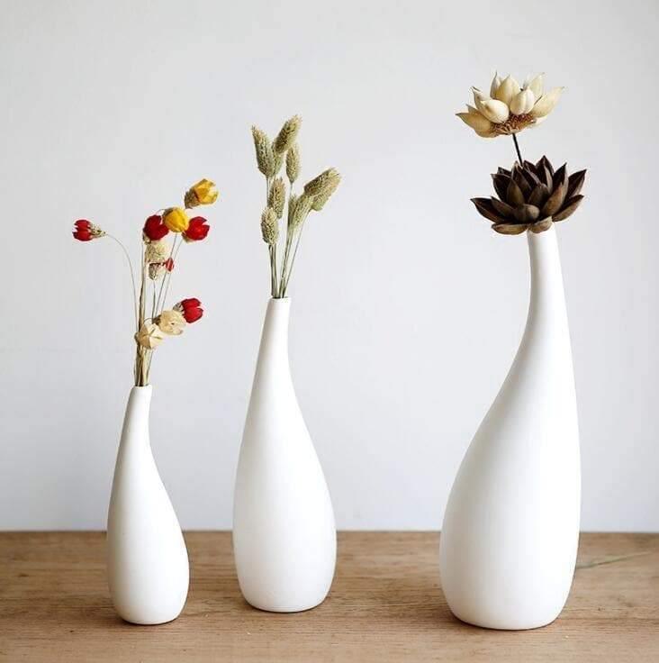 White Porcelain Water Drop Design Vase – Elegant Minimalist Flower Display in 3 Sizes