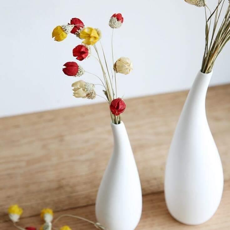 White Porcelain Water Drop Design Vase – Elegant Minimalist Flower Display in 3 Sizes